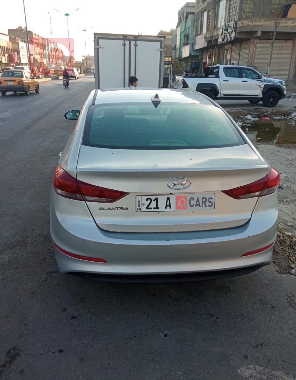 هیۆندای ئەلەنترا